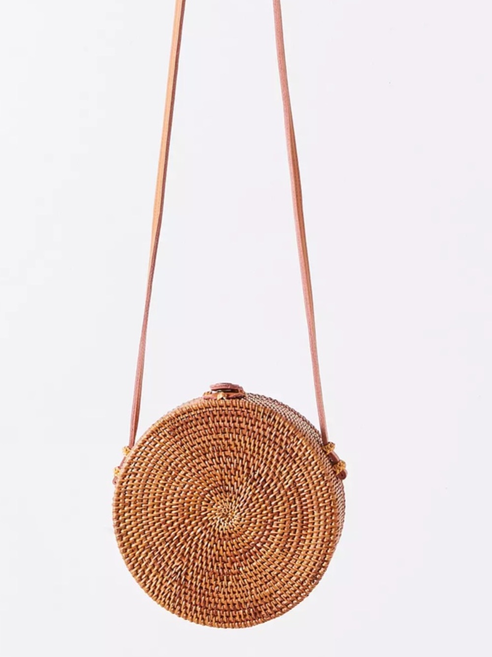 Round Woven Rattan Leather Crossbody Bag in Tan